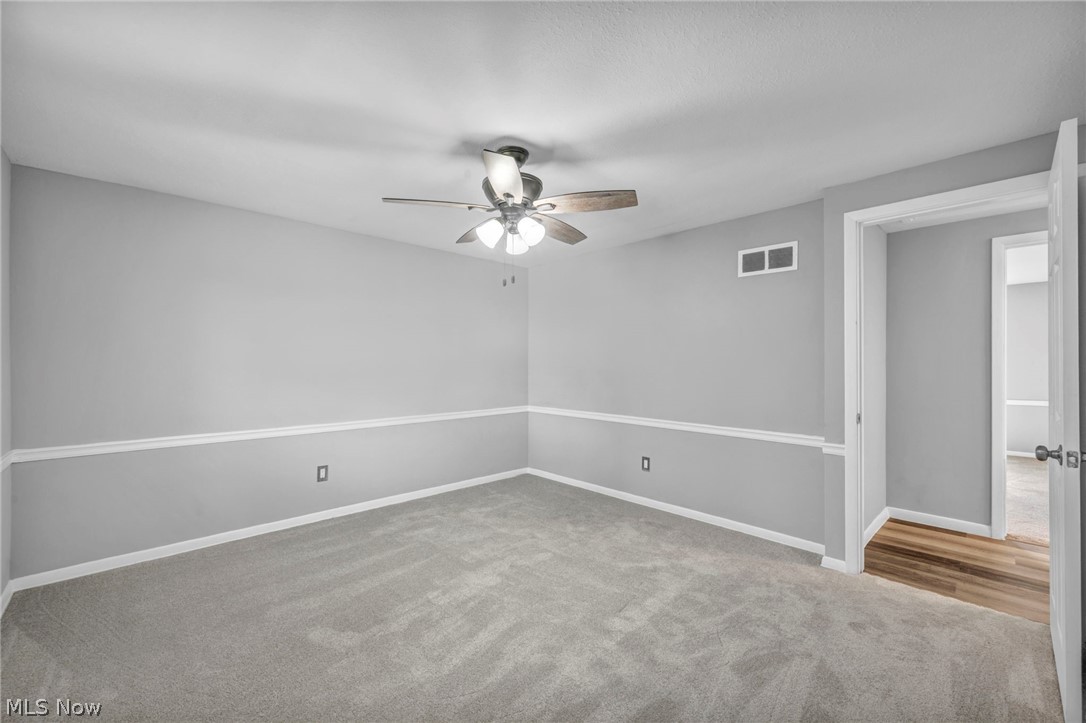 28610 Lynhaven Drive