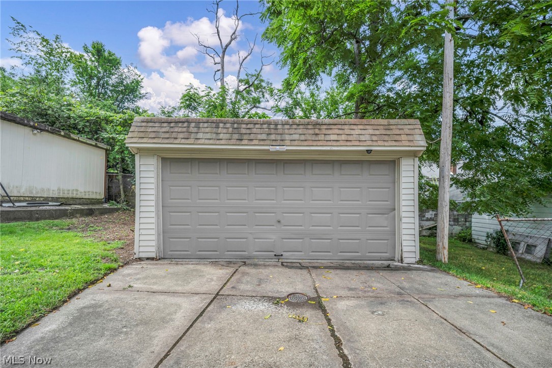 1982 Reyburn Road
