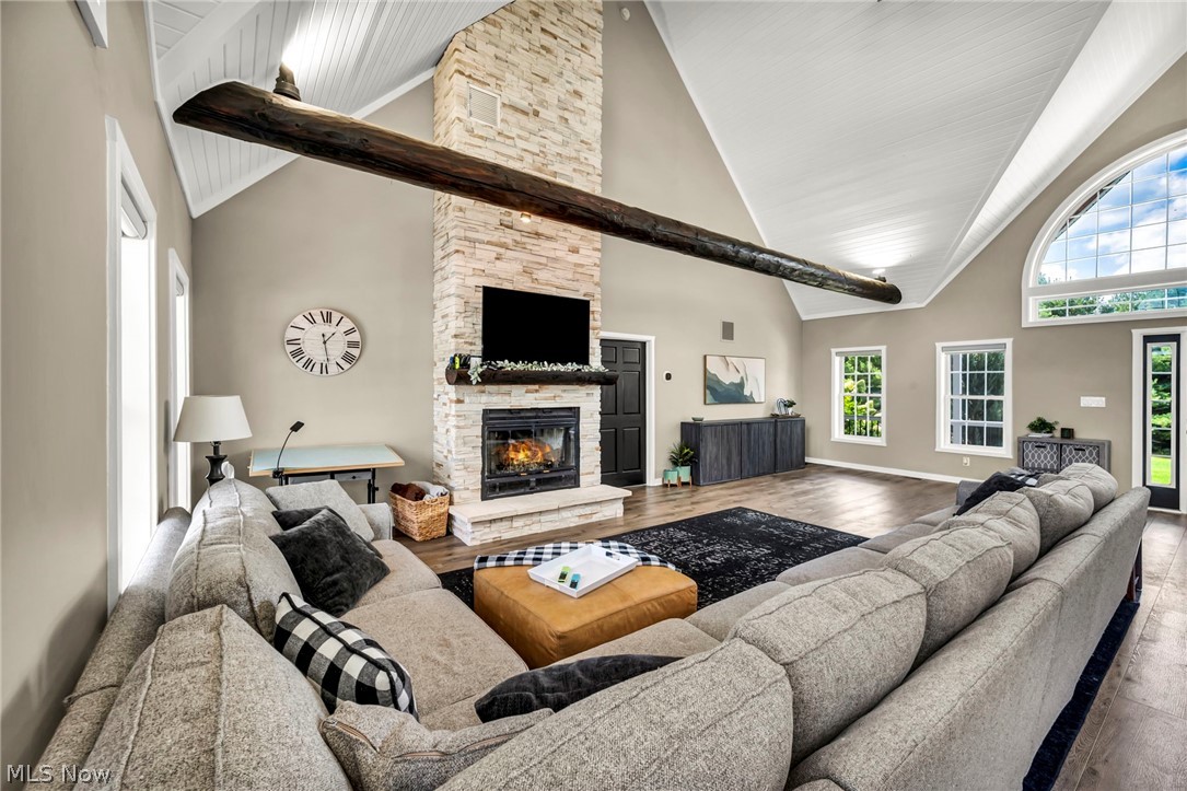 5166 Rolling Ridge Drive