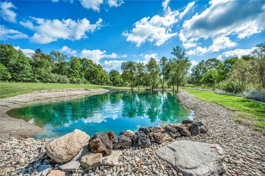 5166 Rolling Ridge Drive