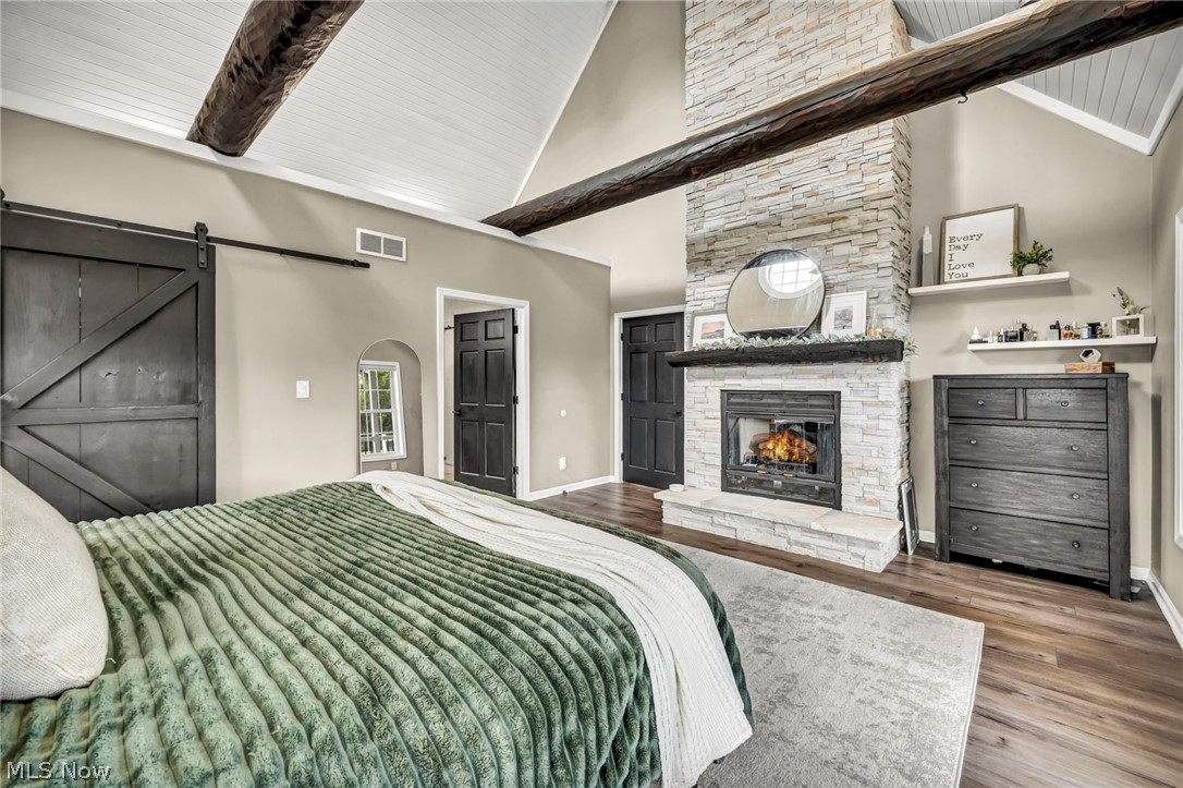 5166 Rolling Ridge Drive