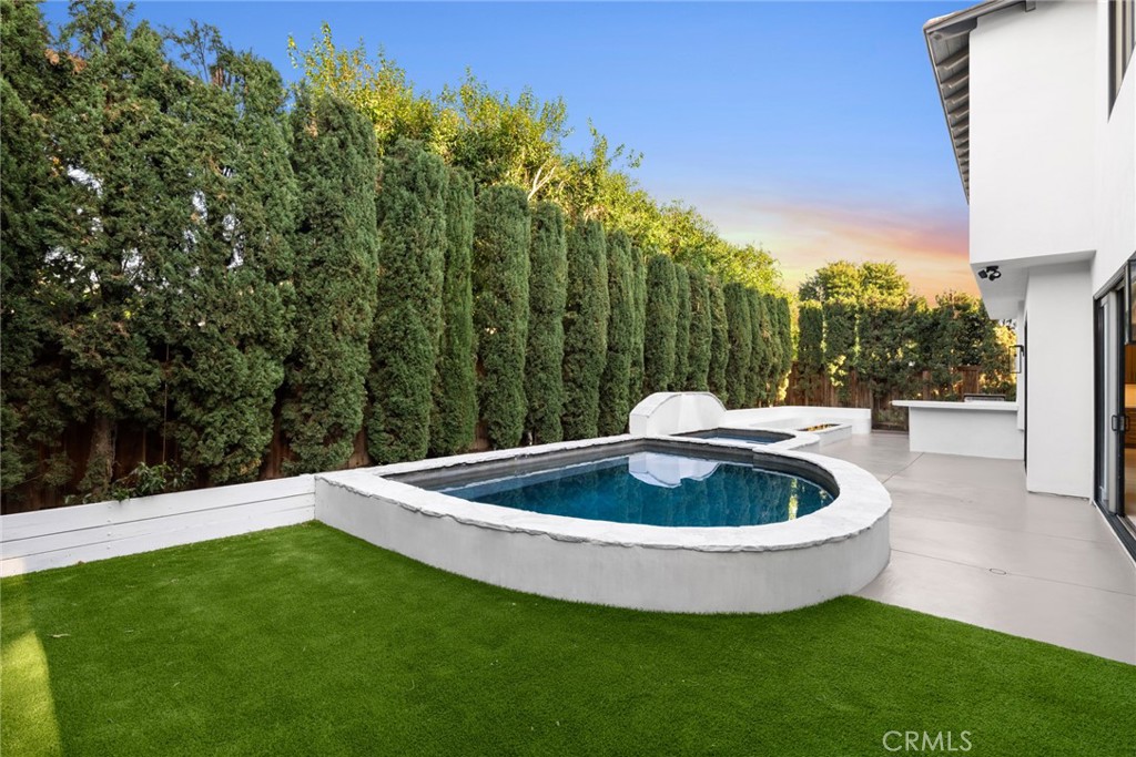 1824 Port Carlow Place