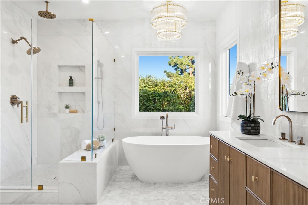 1824 Port Carlow Place