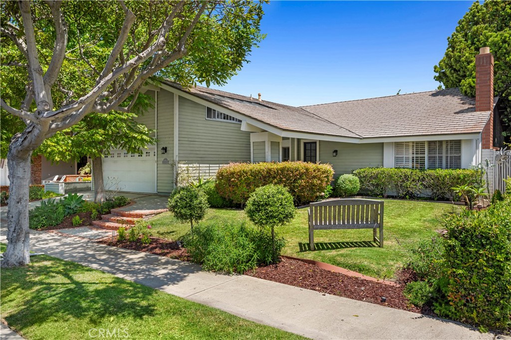 1866 Port Carlow Place