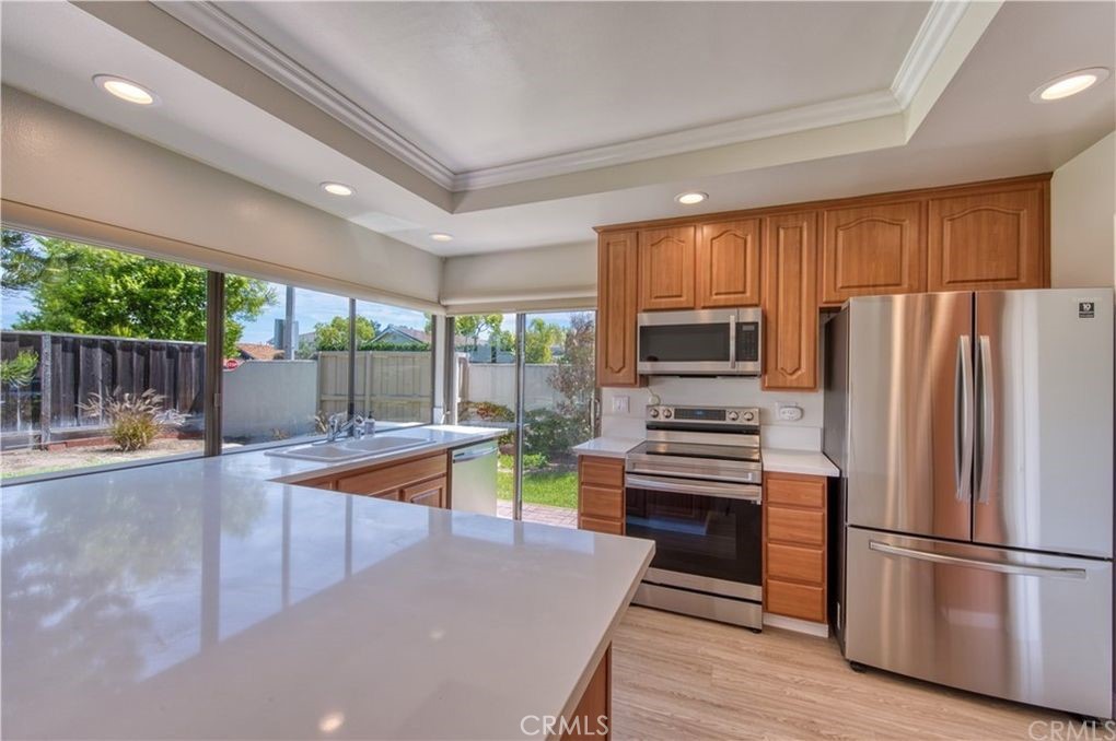 1724 Port Charles Place