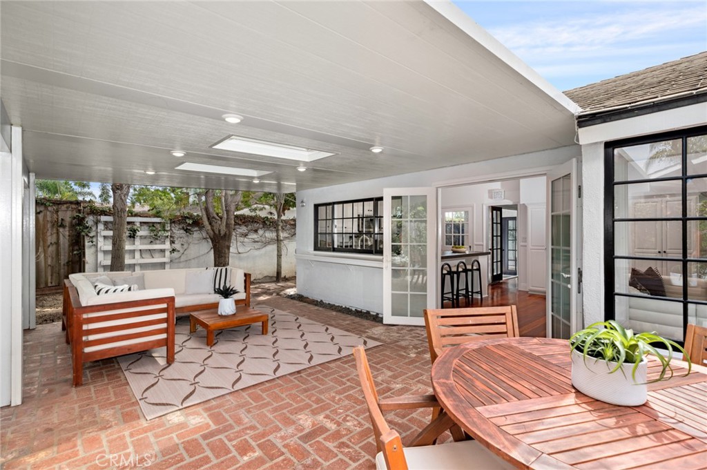 1866 Port Carlow Place