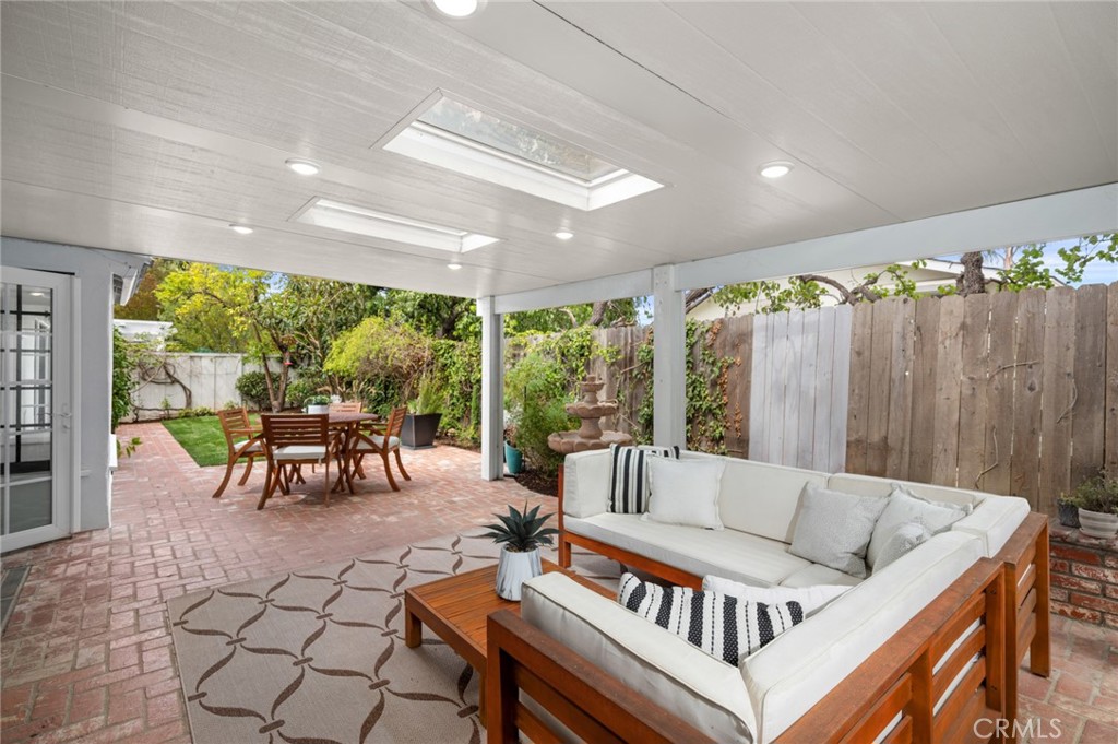1866 Port Carlow Place