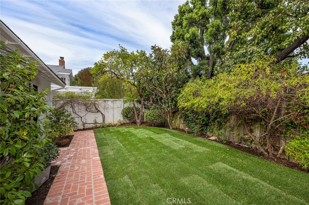 1866 Port Carlow Place