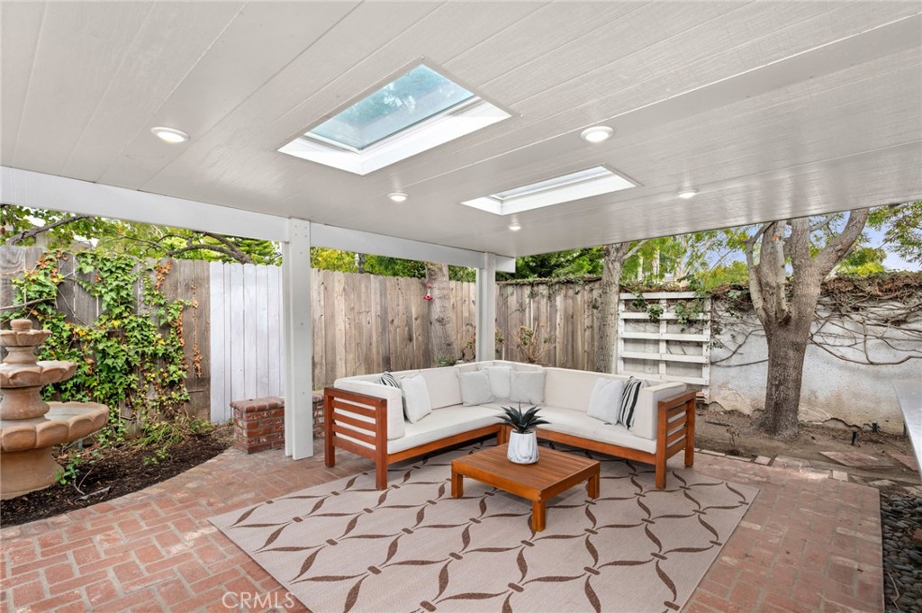 1866 Port Carlow Place