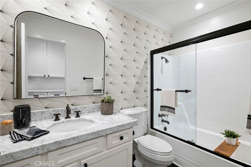 1845 1845 Port Westbourne