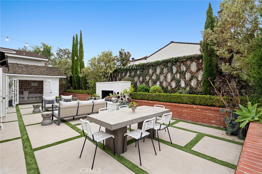 1845 1845 Port Westbourne