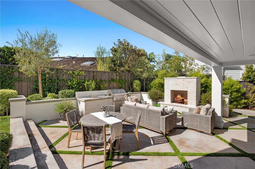 1963 Port Edward Place