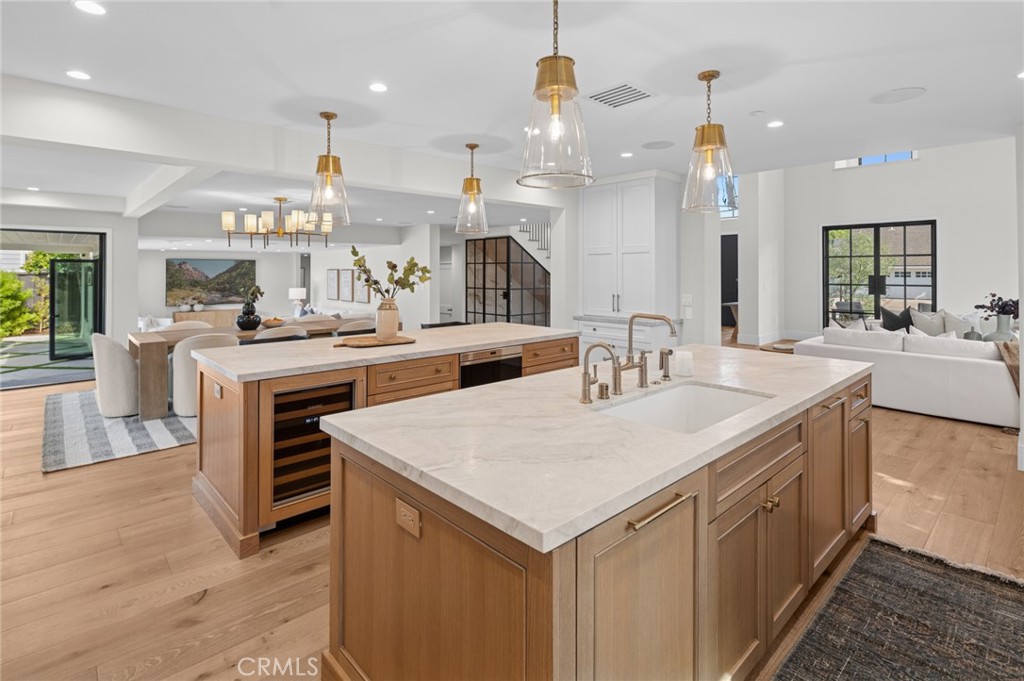 1963 Port Edward Place