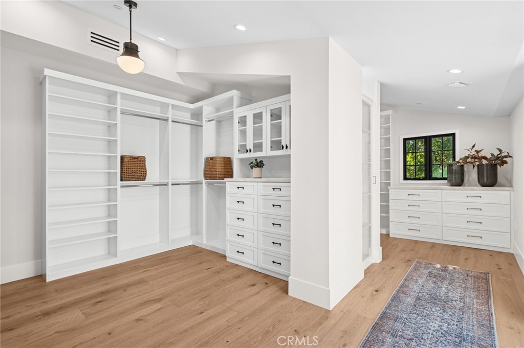 1963 Port Edward Place