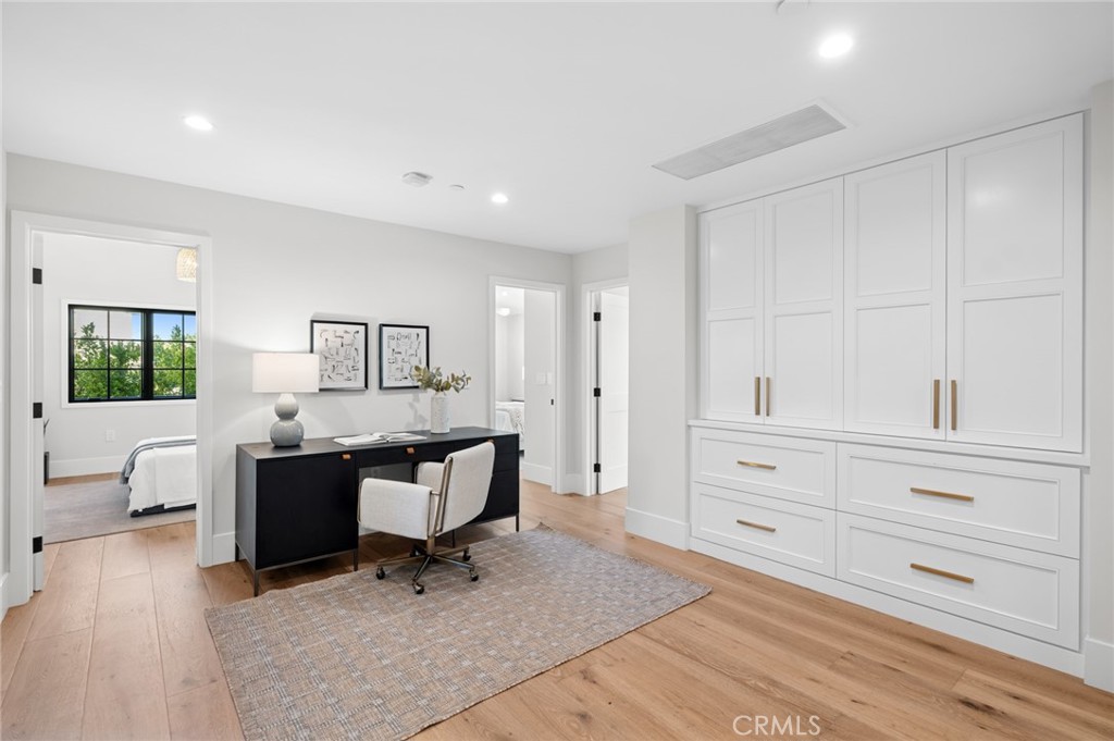 1963 Port Edward Place