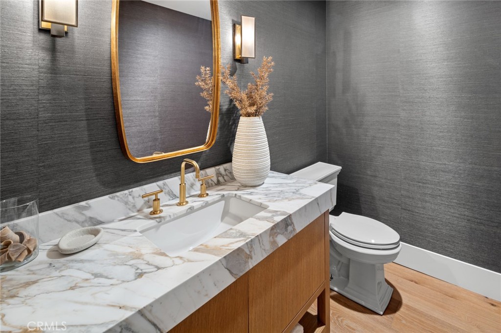 1963 Port Edward Place