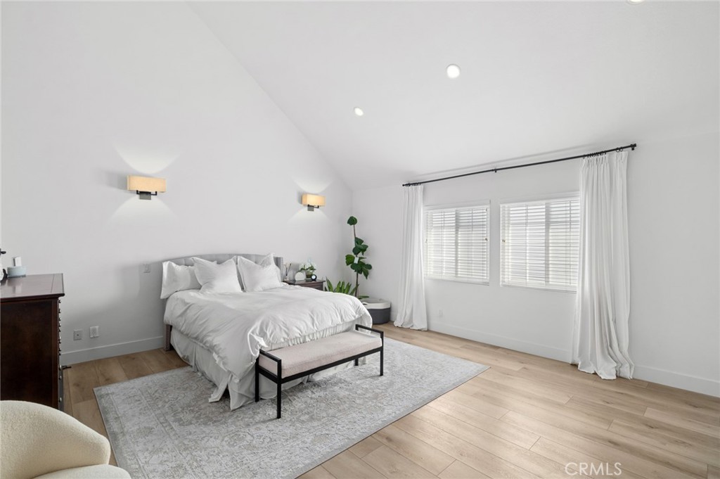 133 Cecil Place B