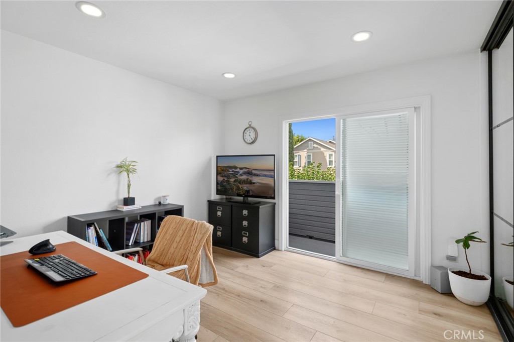 133 Cecil Place B