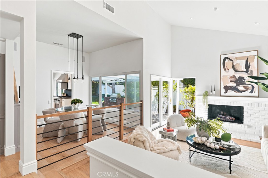 1844 Newport Hills E