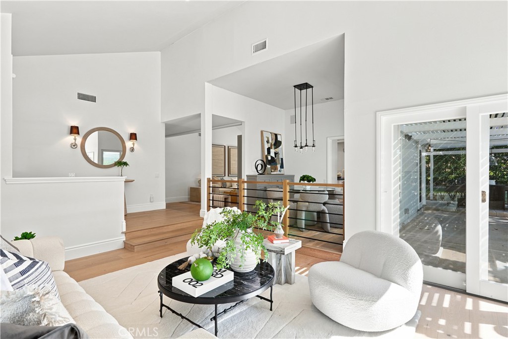 1844 Newport Hills E