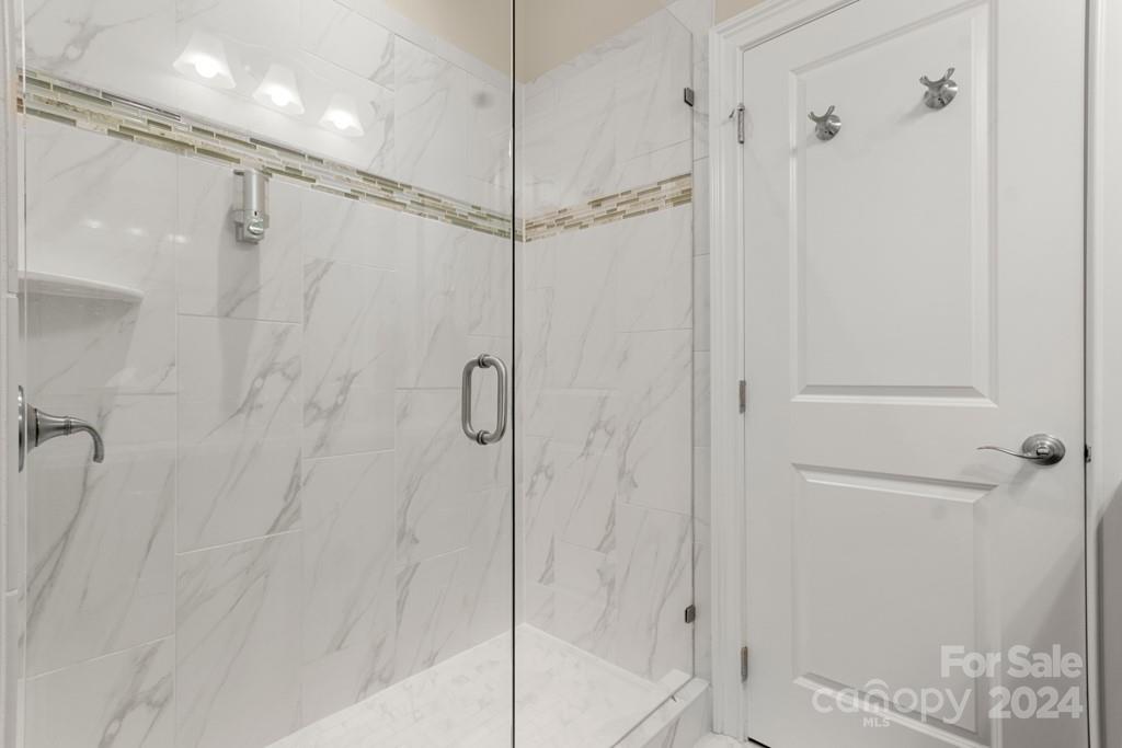 15814 Vale Ridge Drive