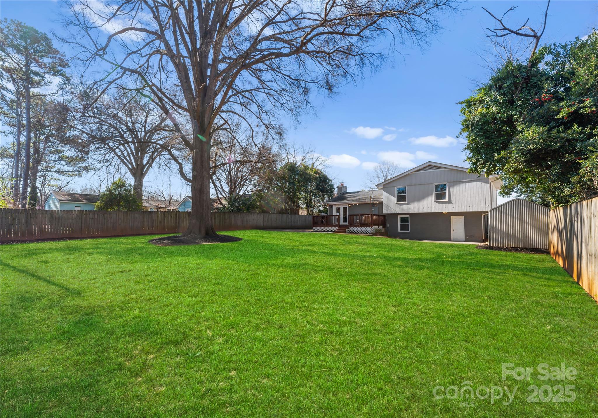 4554 Crestmont Drive