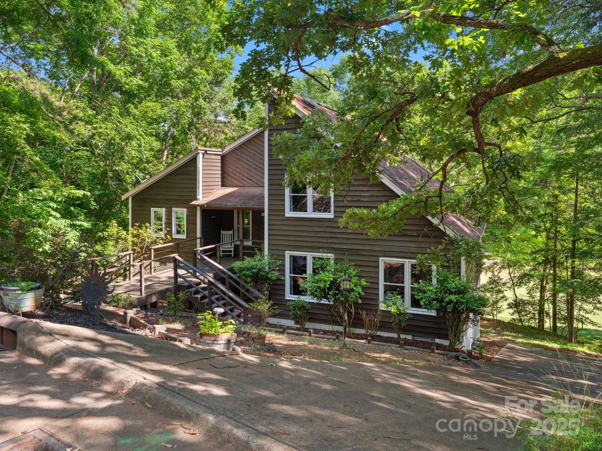 5084 Mariana Court