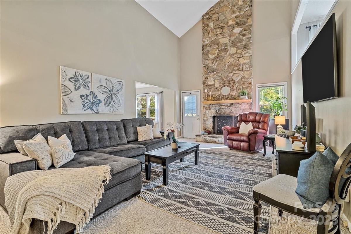 5084 Mariana Court
