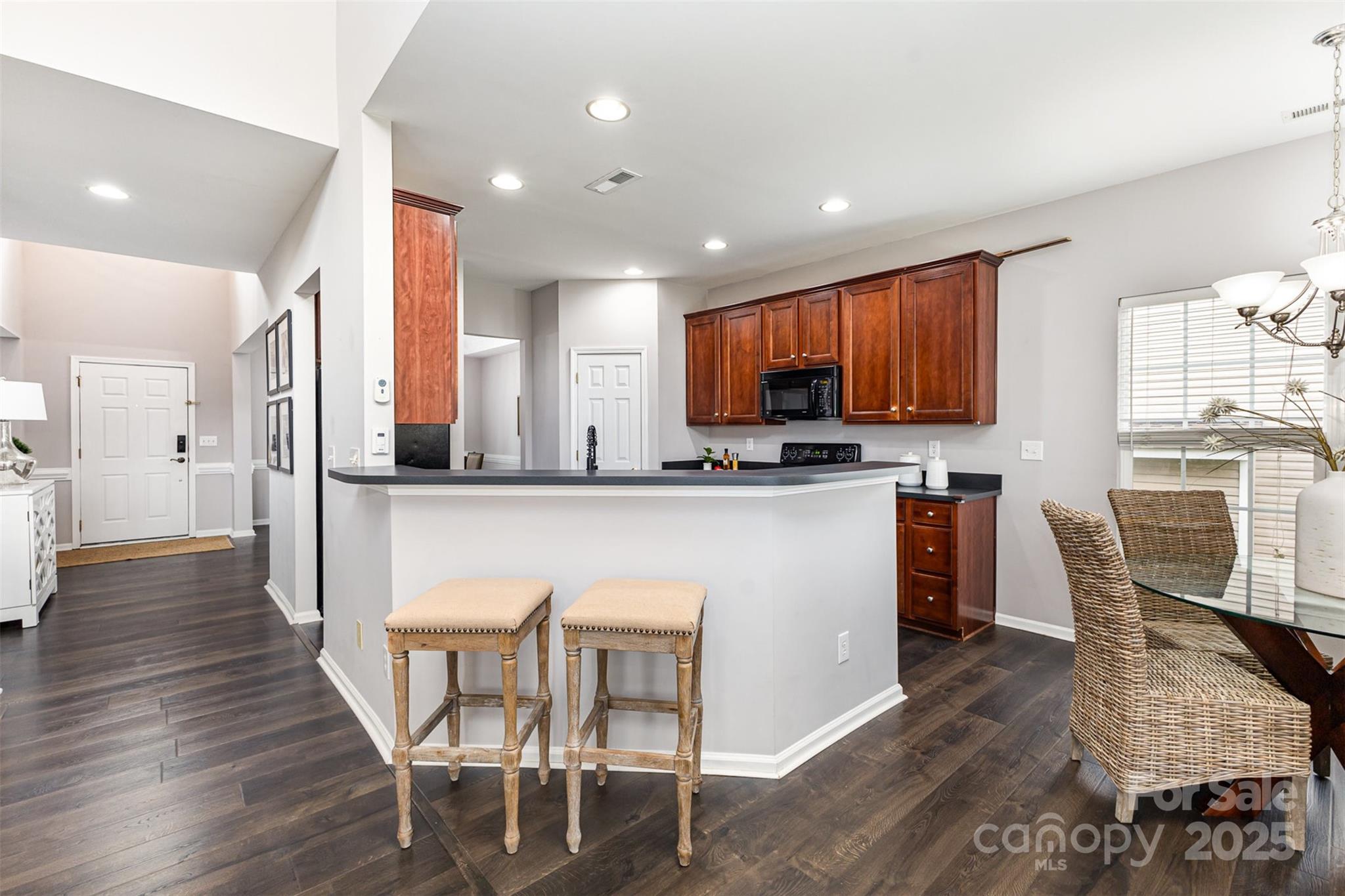 10198 Tintinhull Drive