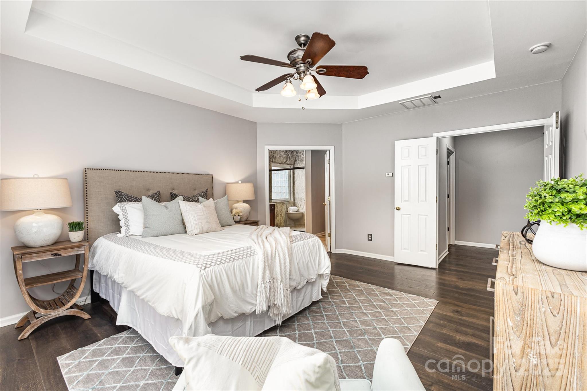 10198 Tintinhull Drive