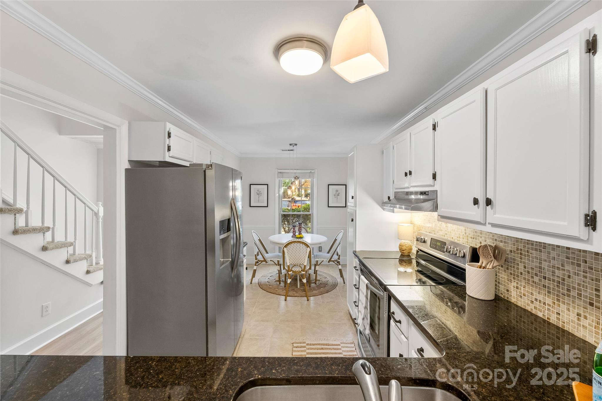 4040 Ivystone Court Unit: B