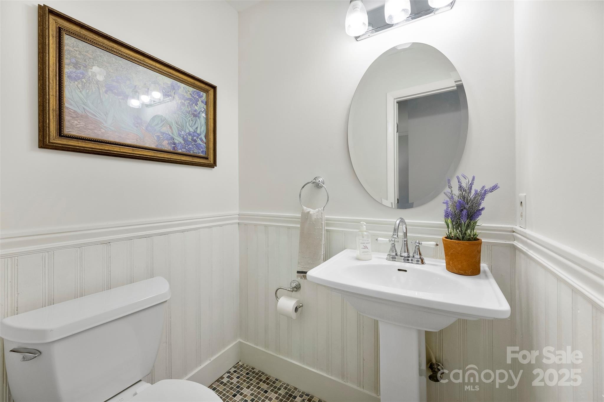 4040 Ivystone Court Unit: B