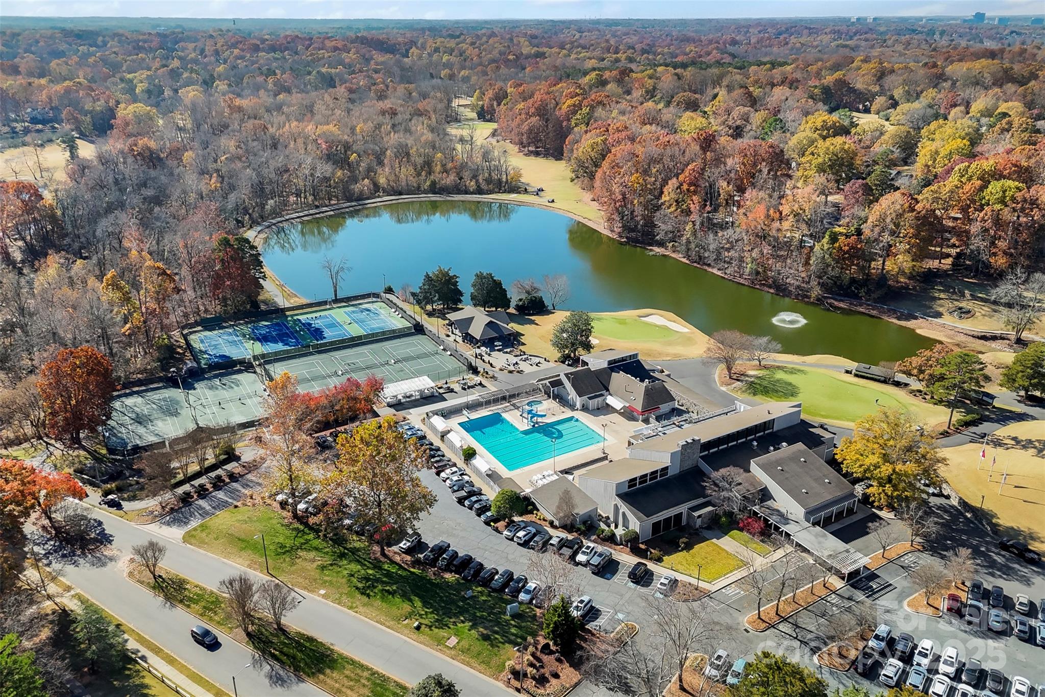 4040 Ivystone Court Unit: B