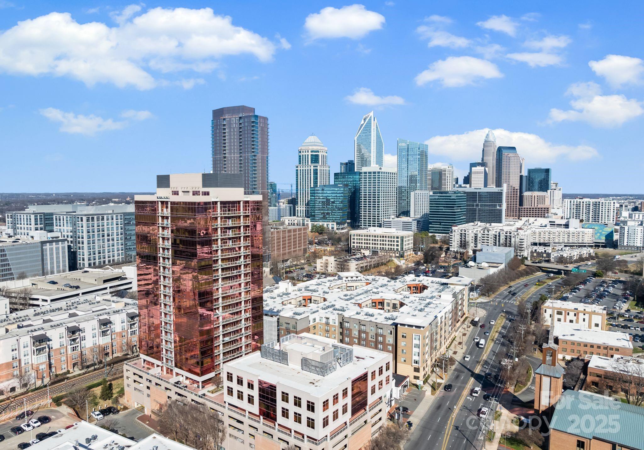 315 Arlington Avenue Unit: 1601