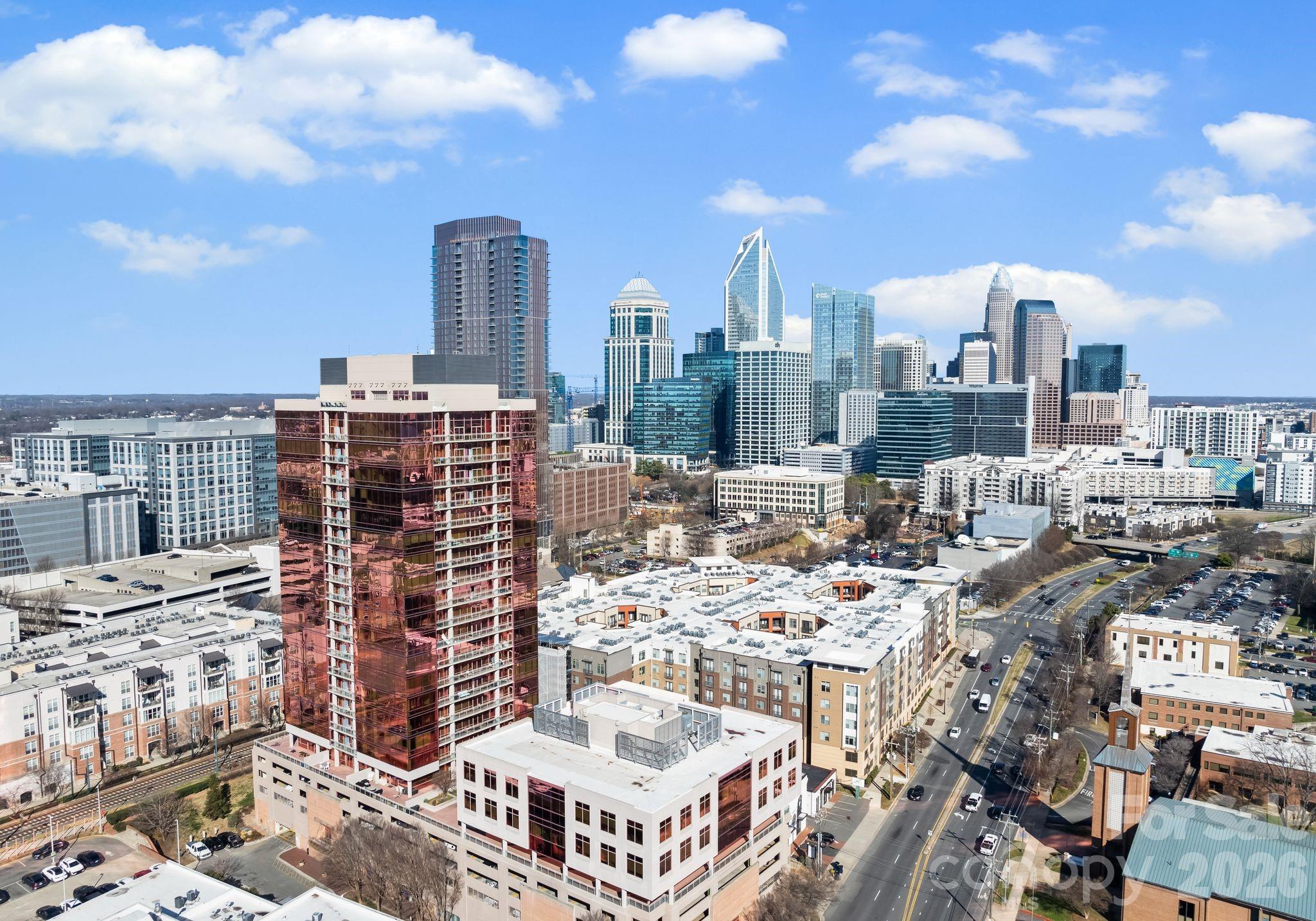 315 Arlington Avenue Unit: 1601