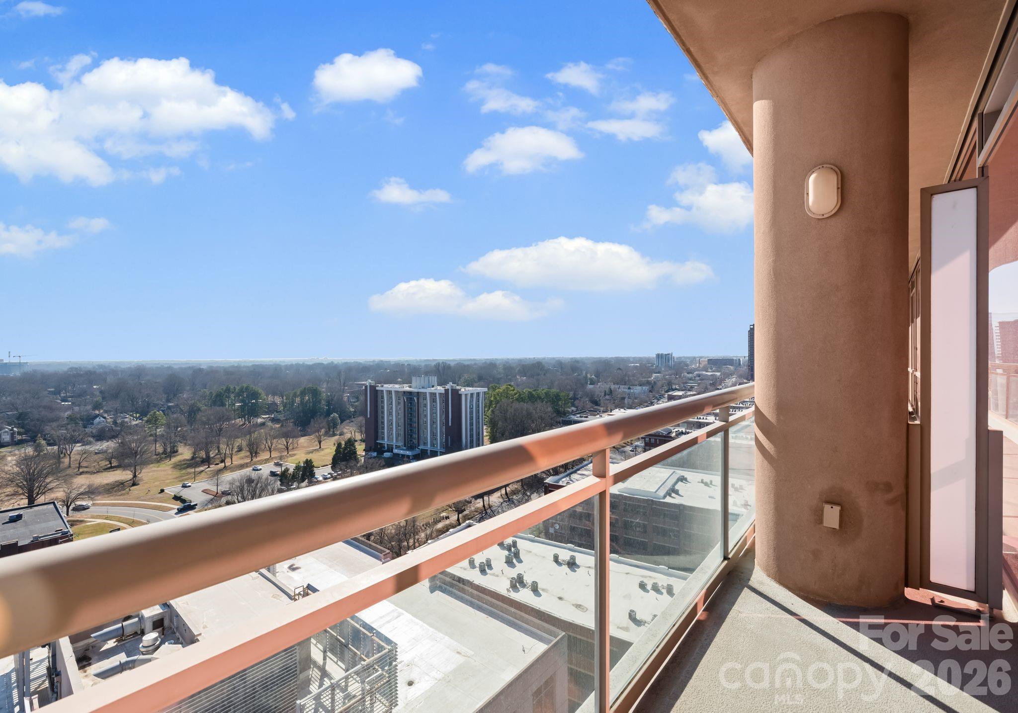 315 Arlington Avenue Unit: 1601