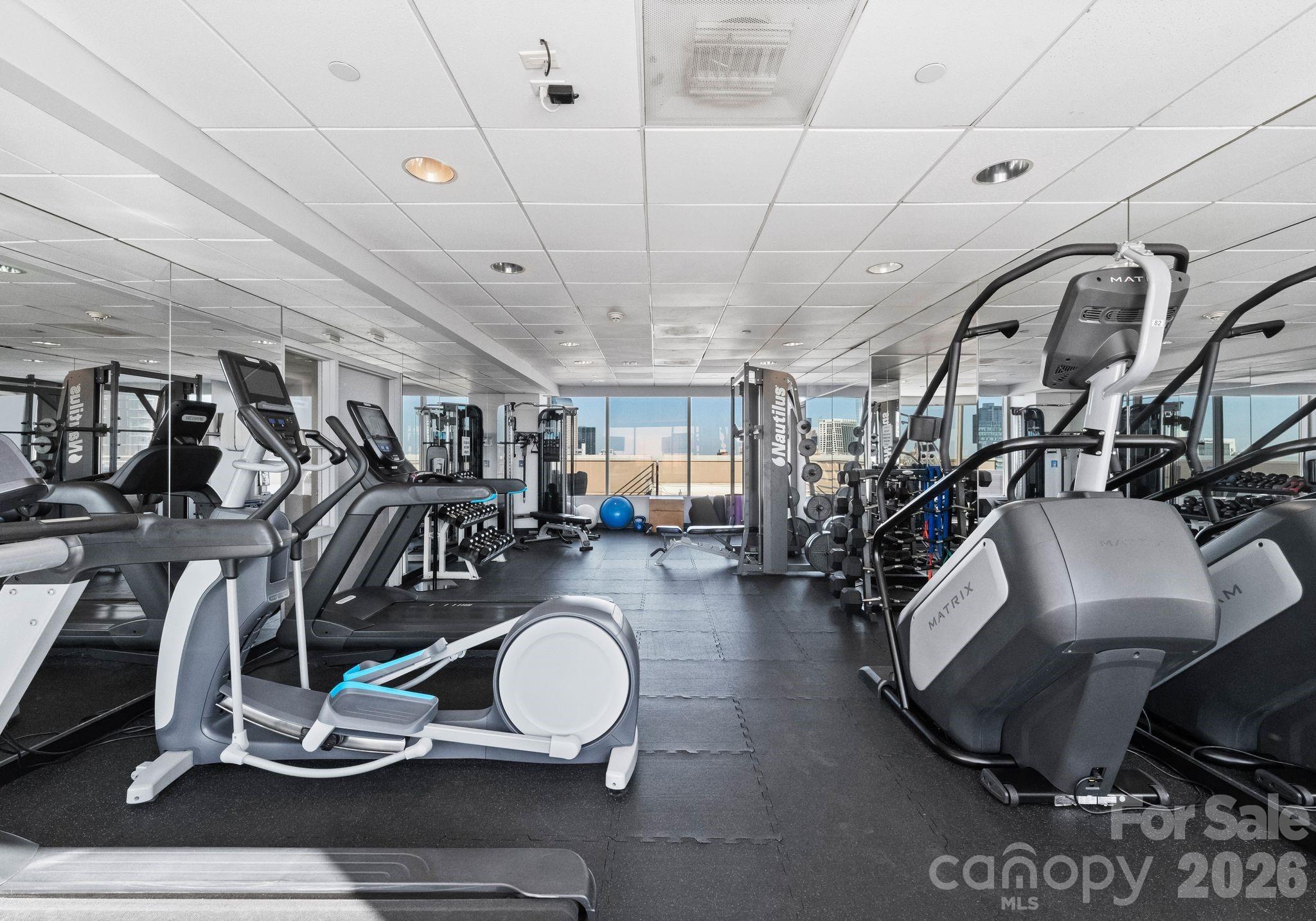 315 Arlington Avenue Unit: 1601