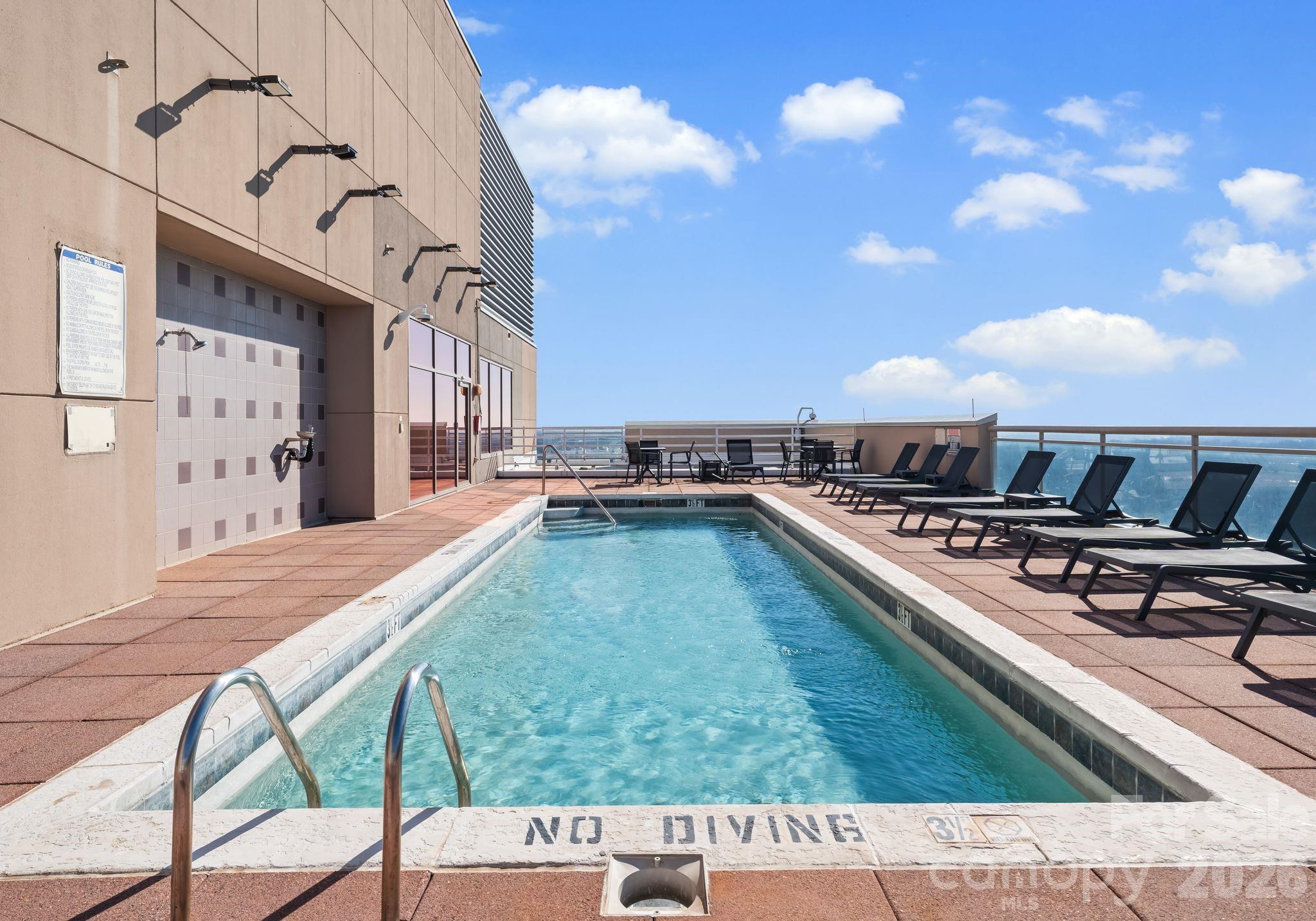 315 Arlington Avenue Unit: 1601