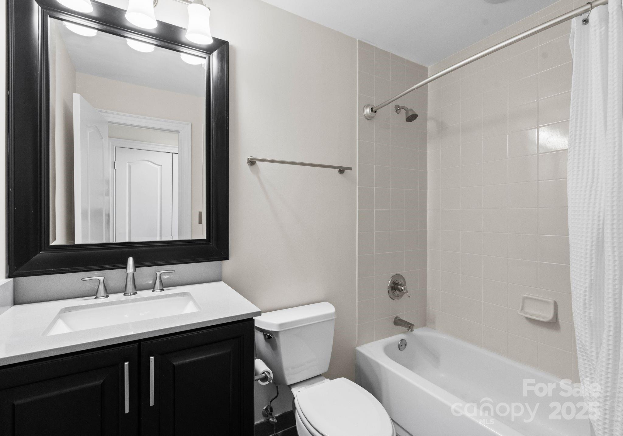 315 Arlington Avenue Unit: 1601