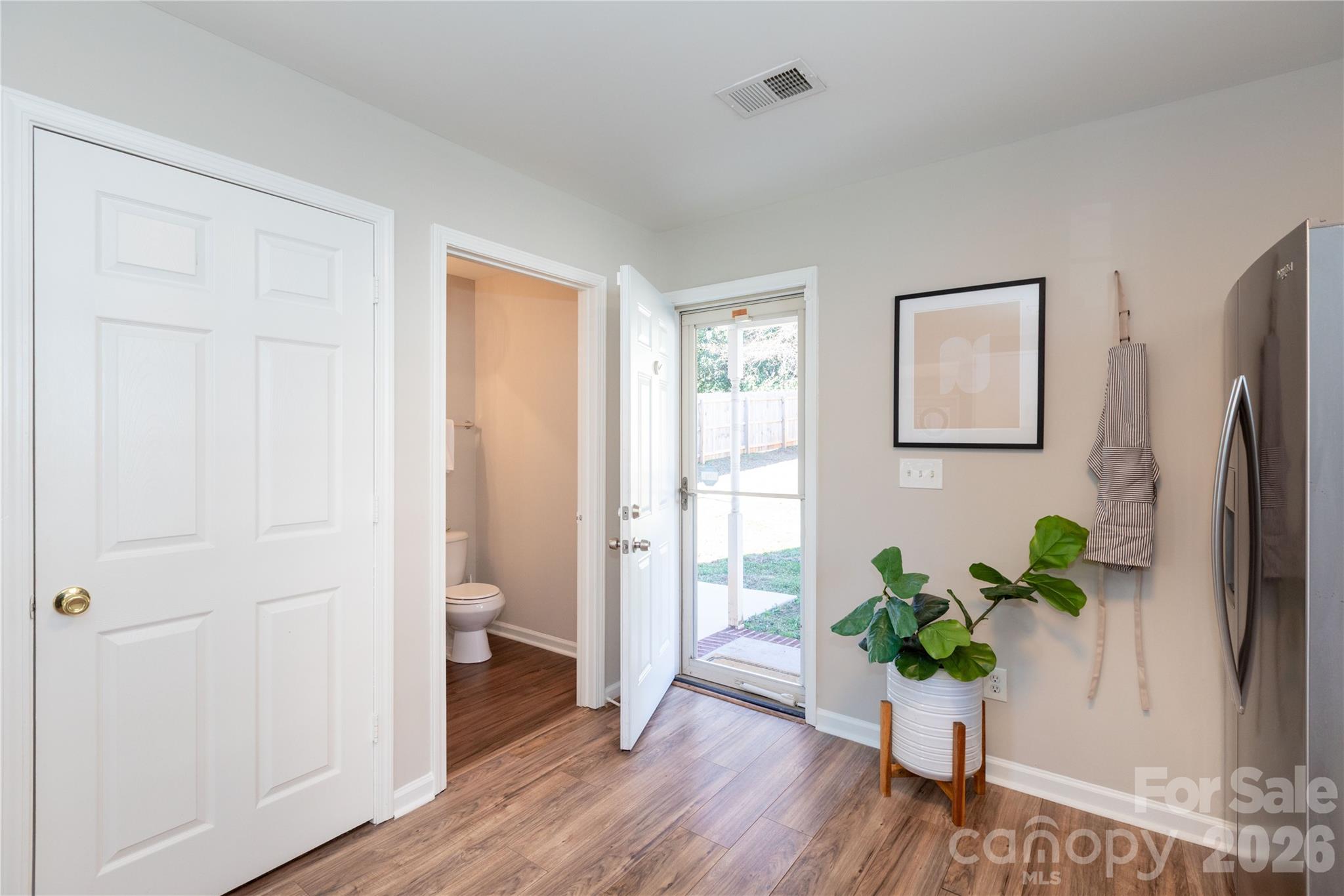 922 Berryhill Road
