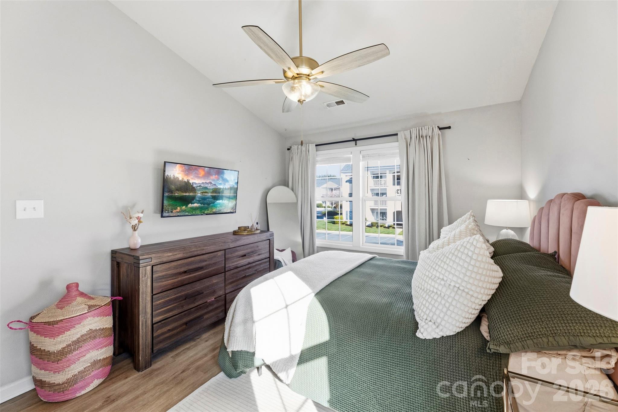 3924 Mohawk Court