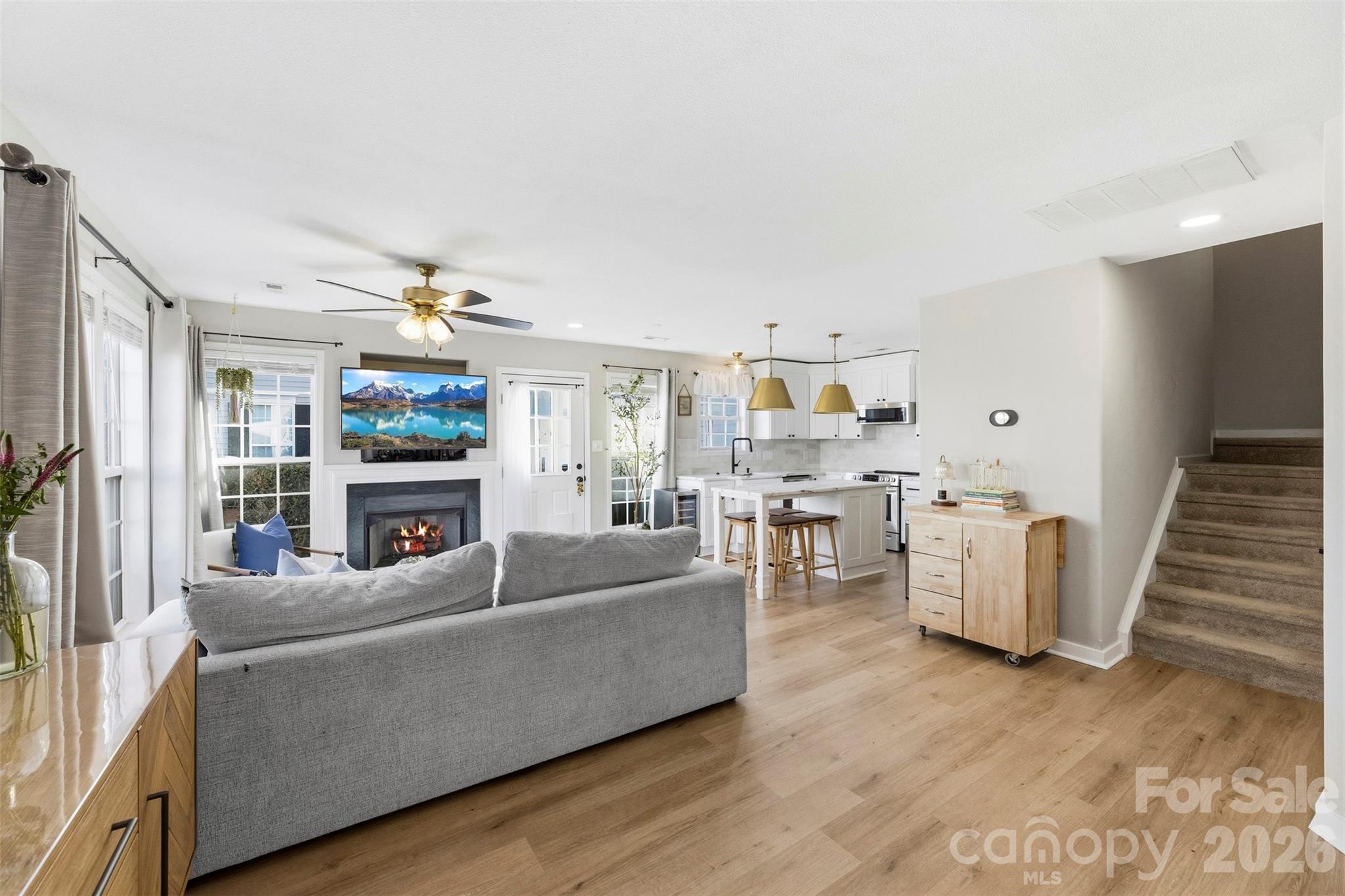 3924 Mohawk Court
