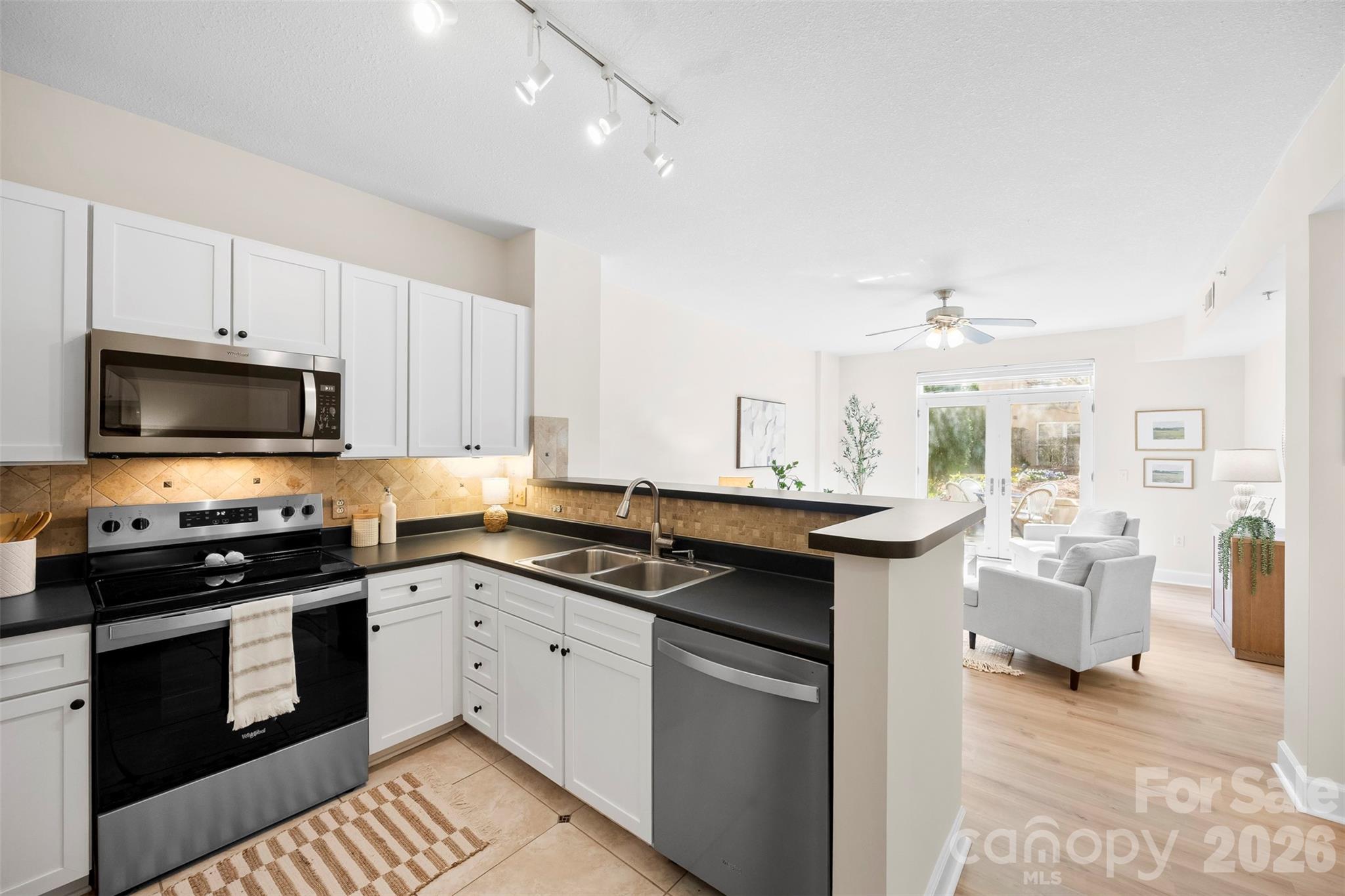 1315 East Boulevard Unit: 313