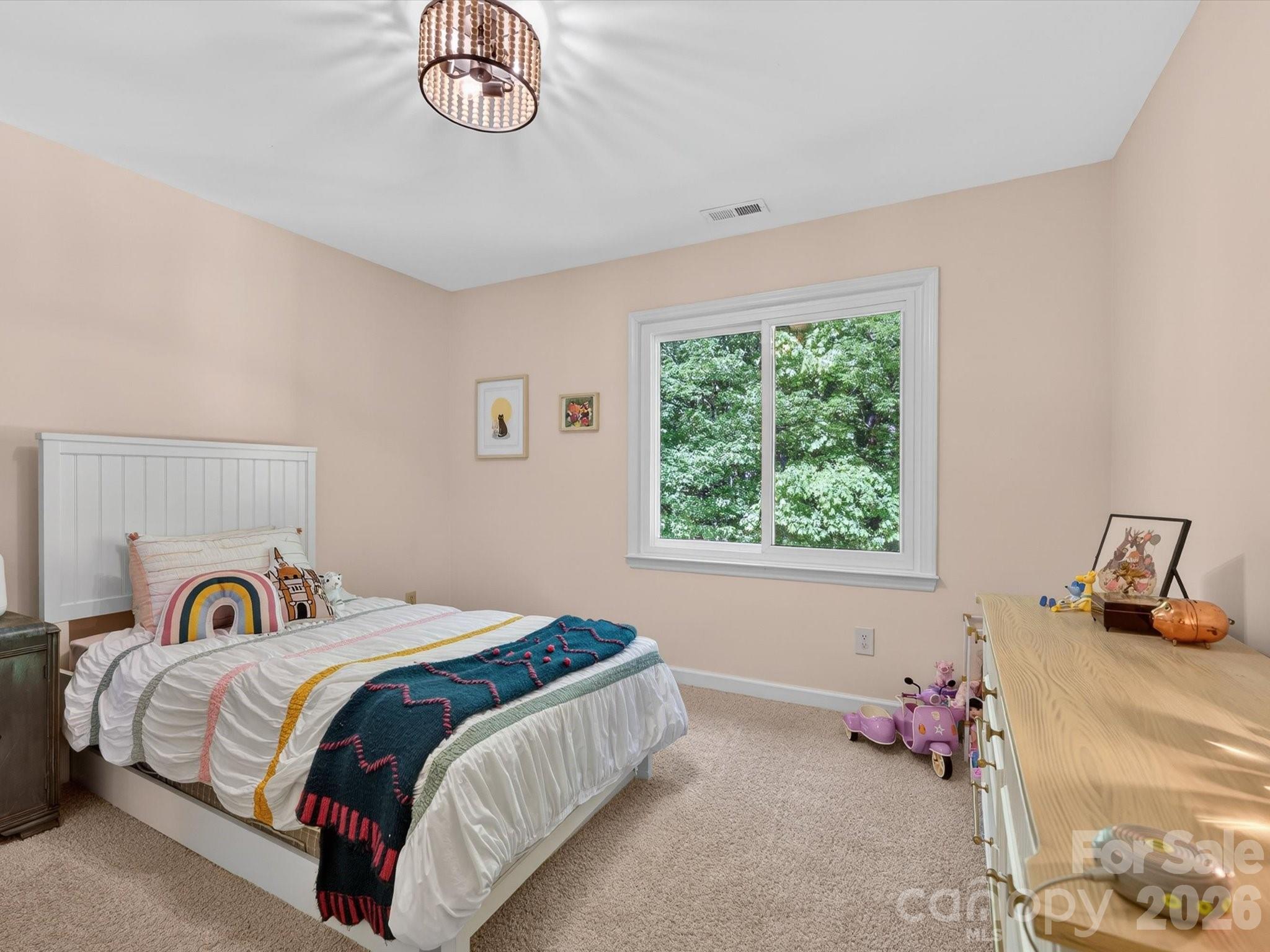 1036 Gateshead Lane