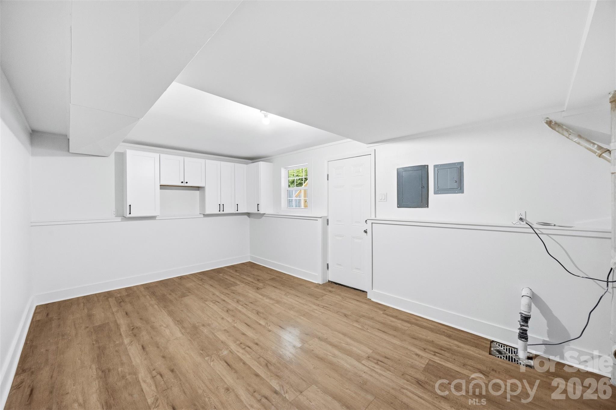 5903 Carpenter Drive