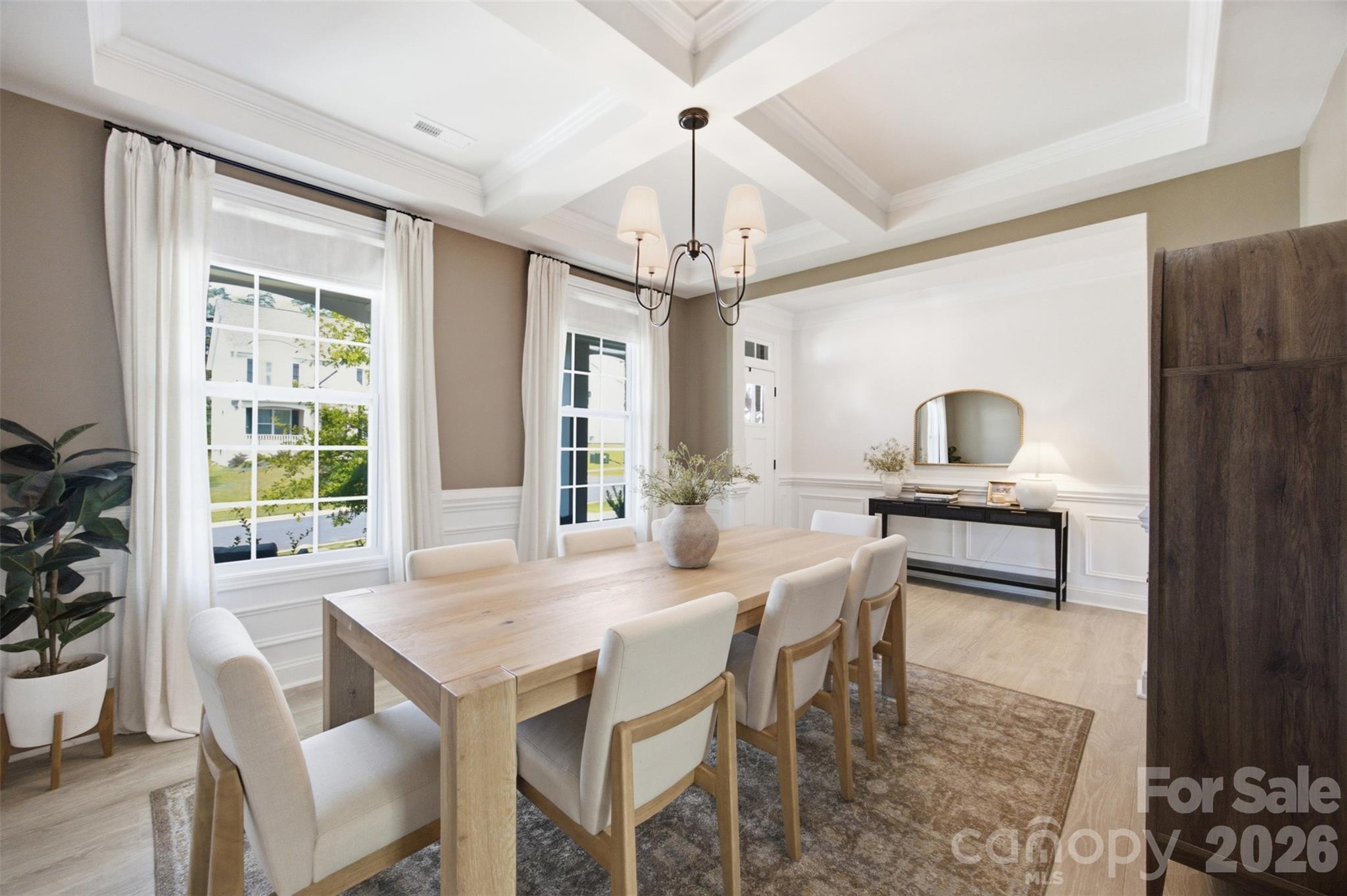 5821 Casper Drive