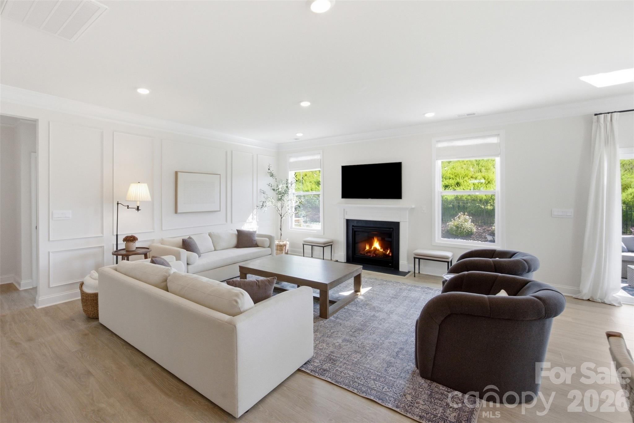 5821 Casper Drive