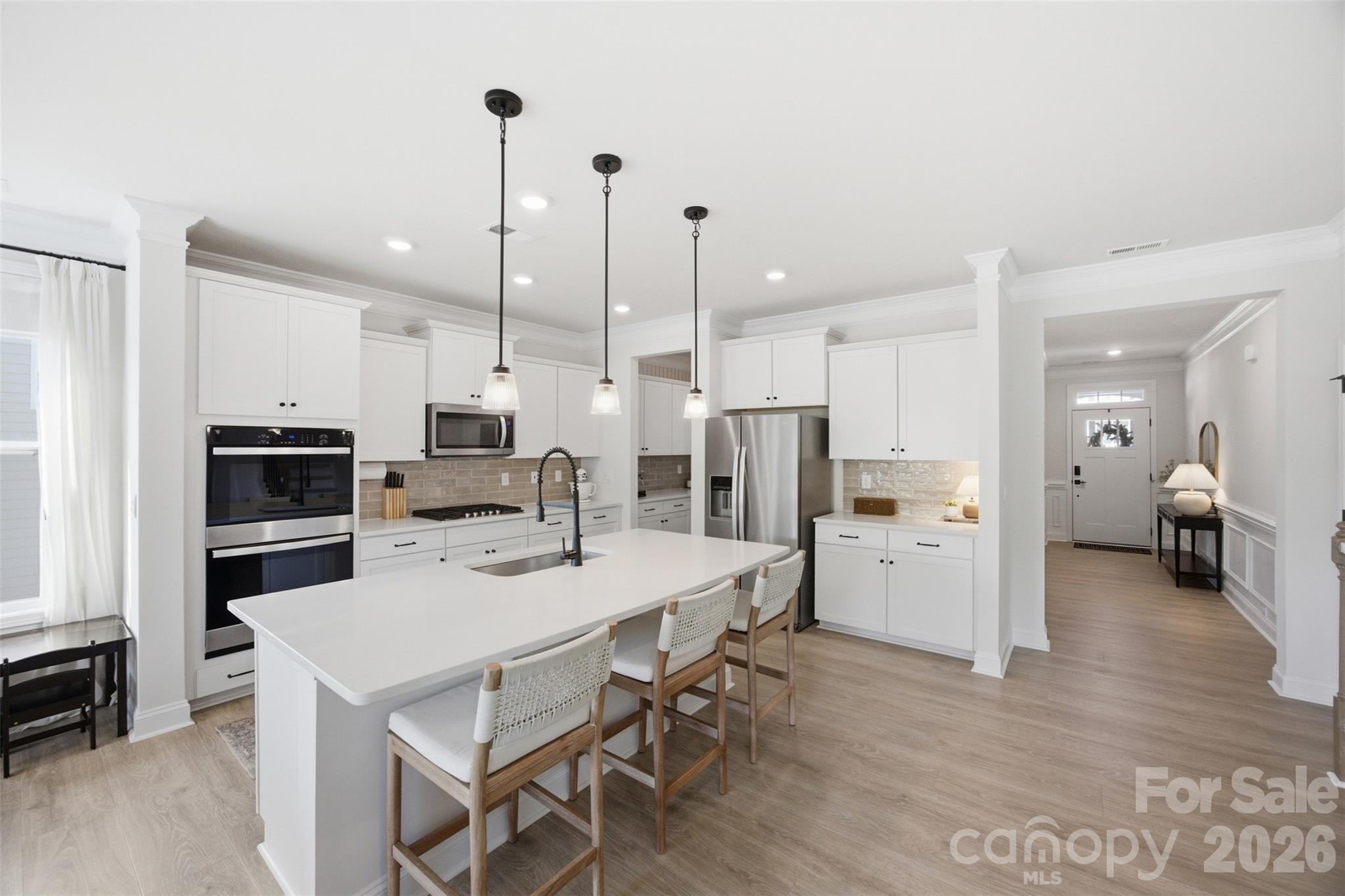 5821 Casper Drive