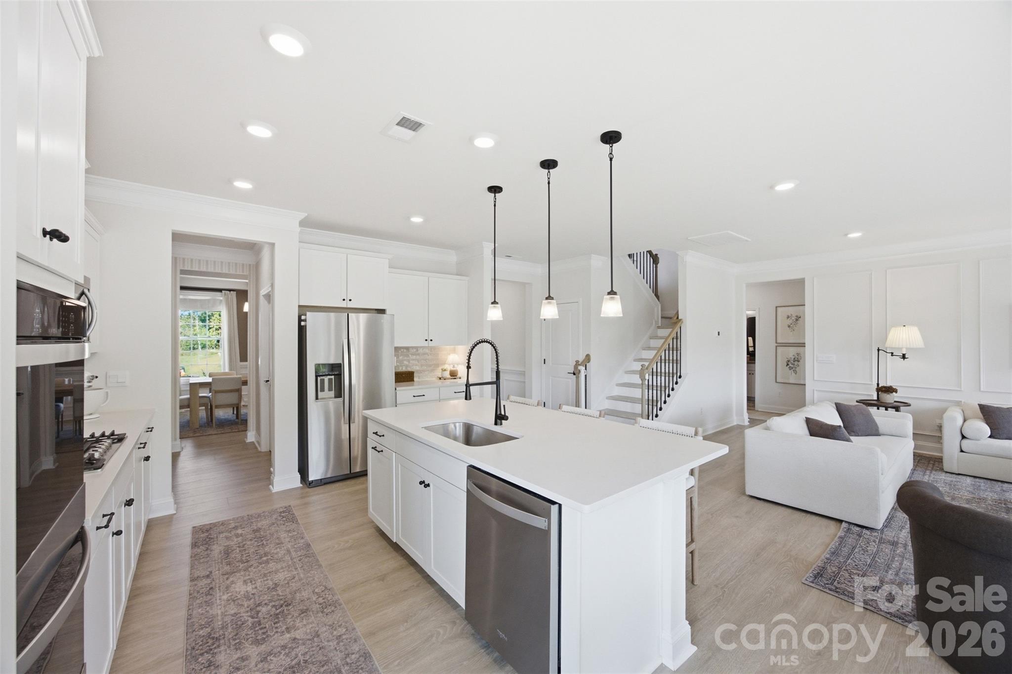 5821 Casper Drive