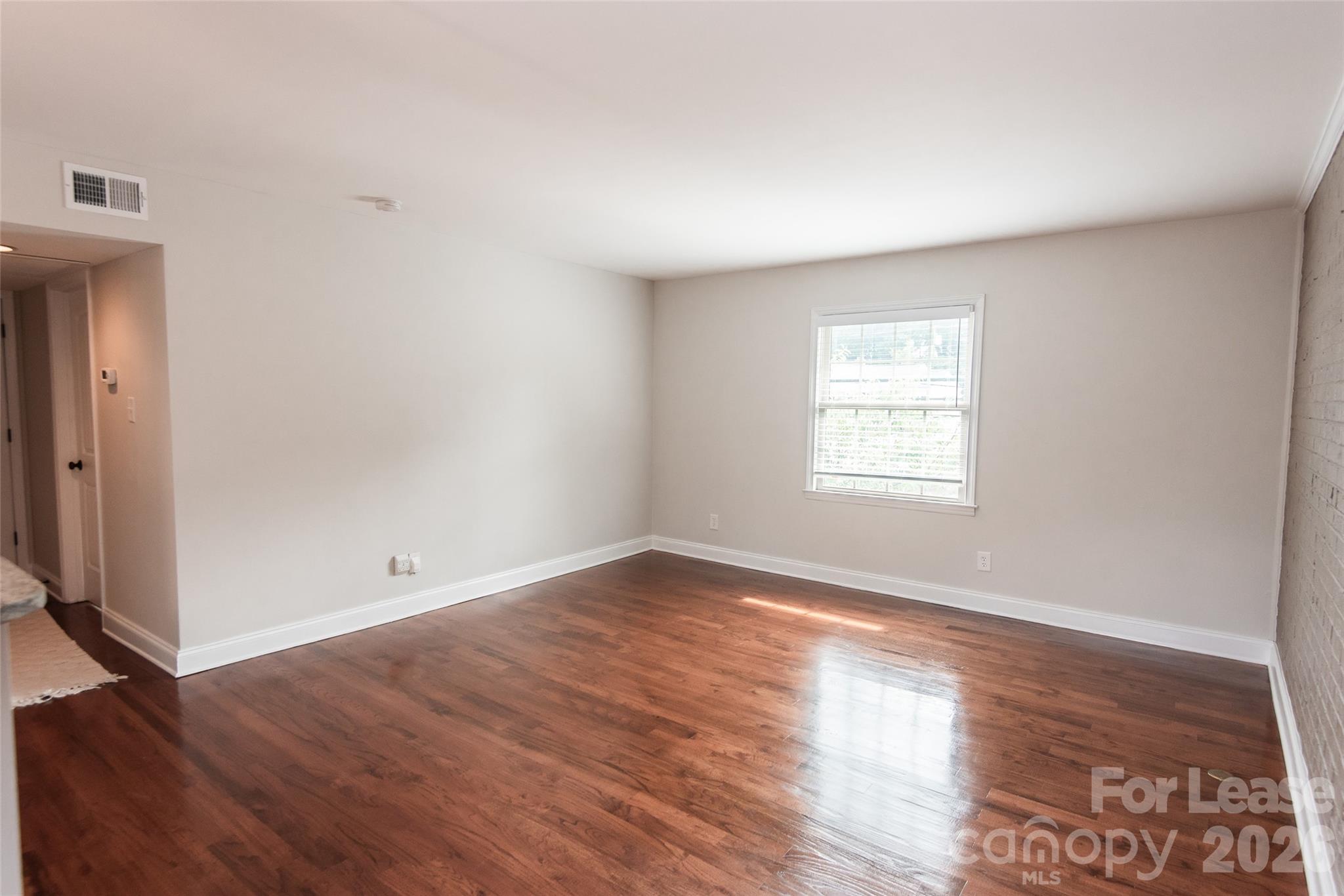 4915 Park Road Unit: F